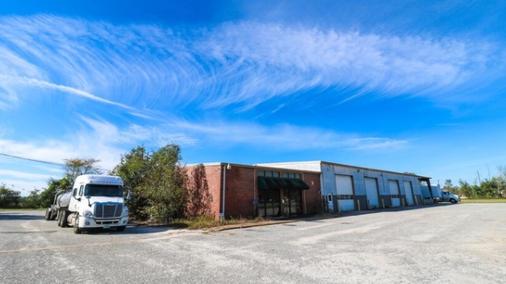 Williams Brothers Trucking