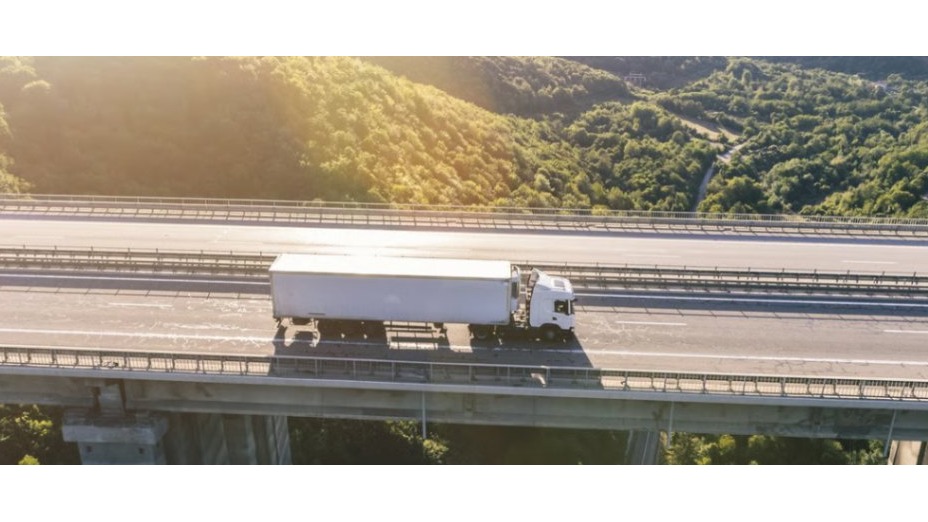 Always Moving Trucking LLC