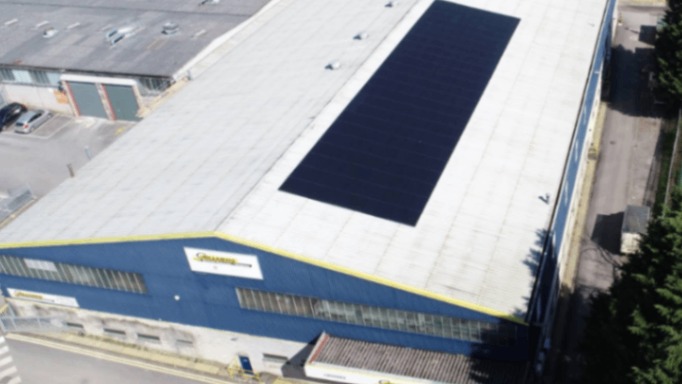 GILLARDS Worldwide Warehousing & Distribution