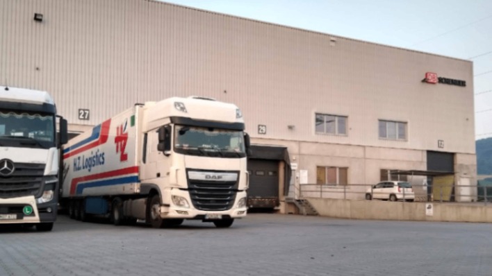DHL