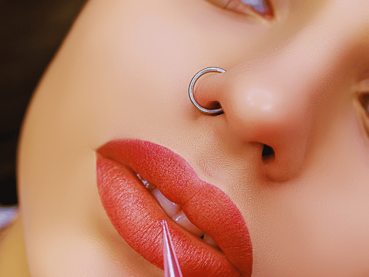 Choosing the Right Stud for a Nose Piercing