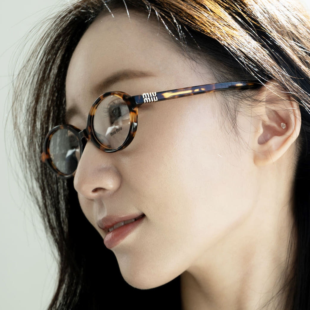 미우미우 리가드 안경 허니하바나 MU 01XV 명품 뿔테 긱시크
