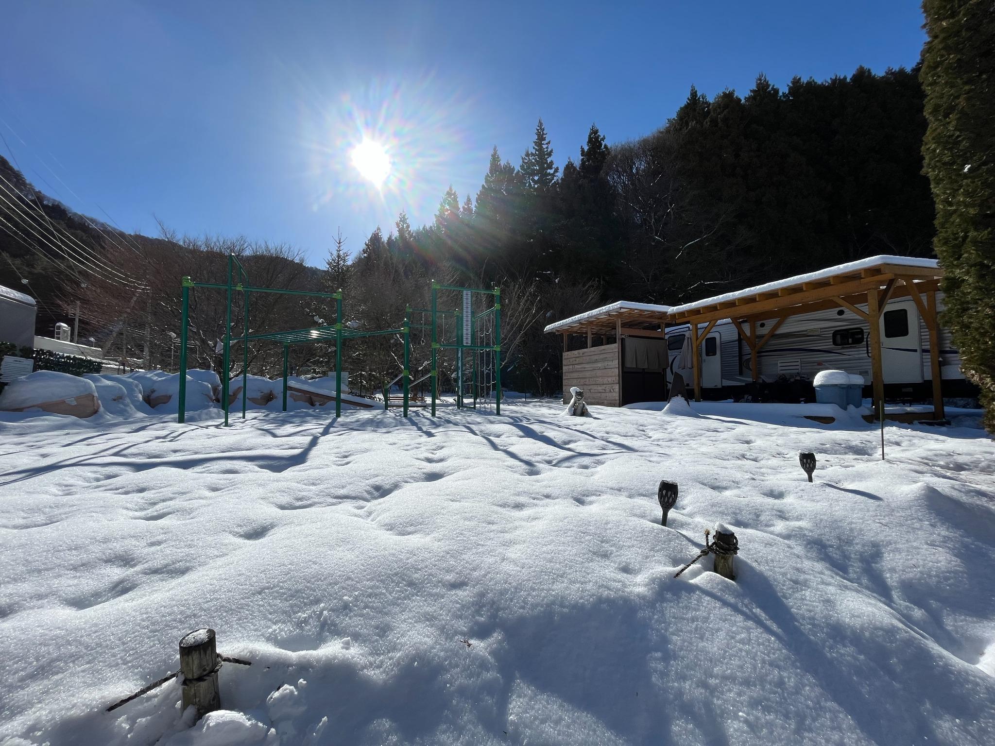 冬にはたまに雪が降ります。