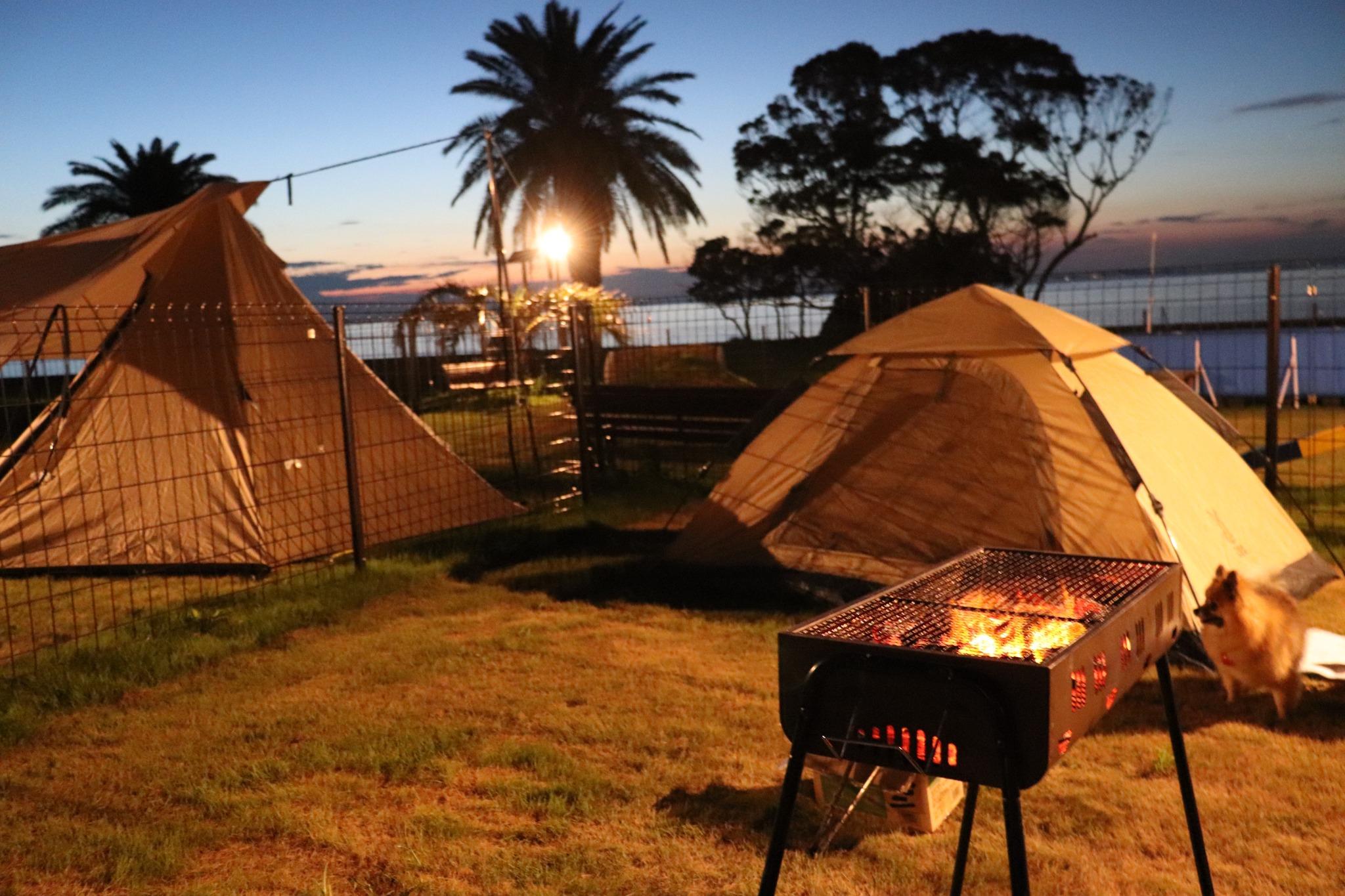 ・夕方にはBBQ開始！思い思いのお時間をお過ごしくださいませ。