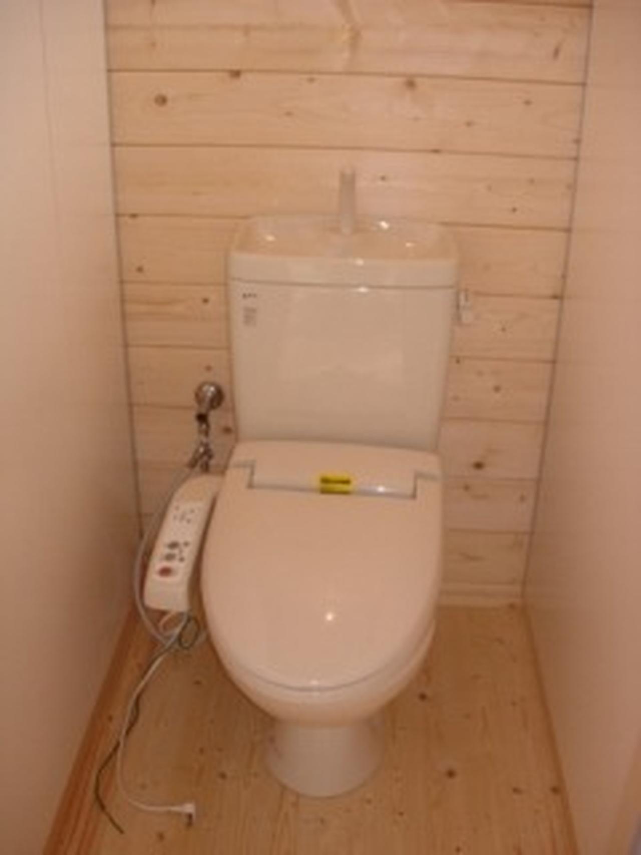 トイレ棟