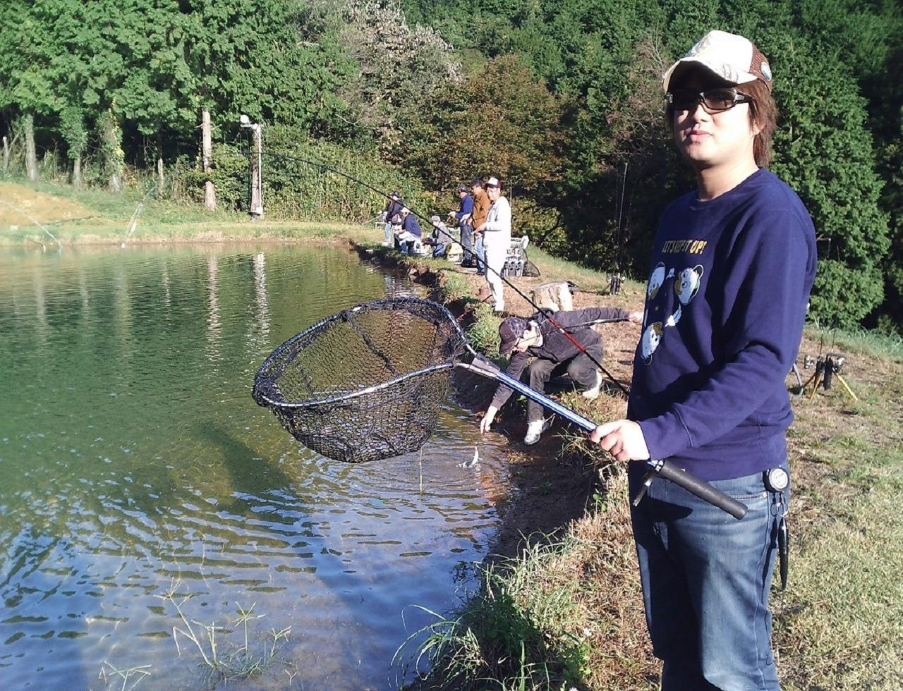 ルアーポンド。釣りを楽しみながらキャンプも出来ます。エサ釣りもあるので興味のある方はお声かけ下さい。柏倉フィッシングパークで検索するとHP出ますので、詳しいポンド状況等はそちらを参照下さい。