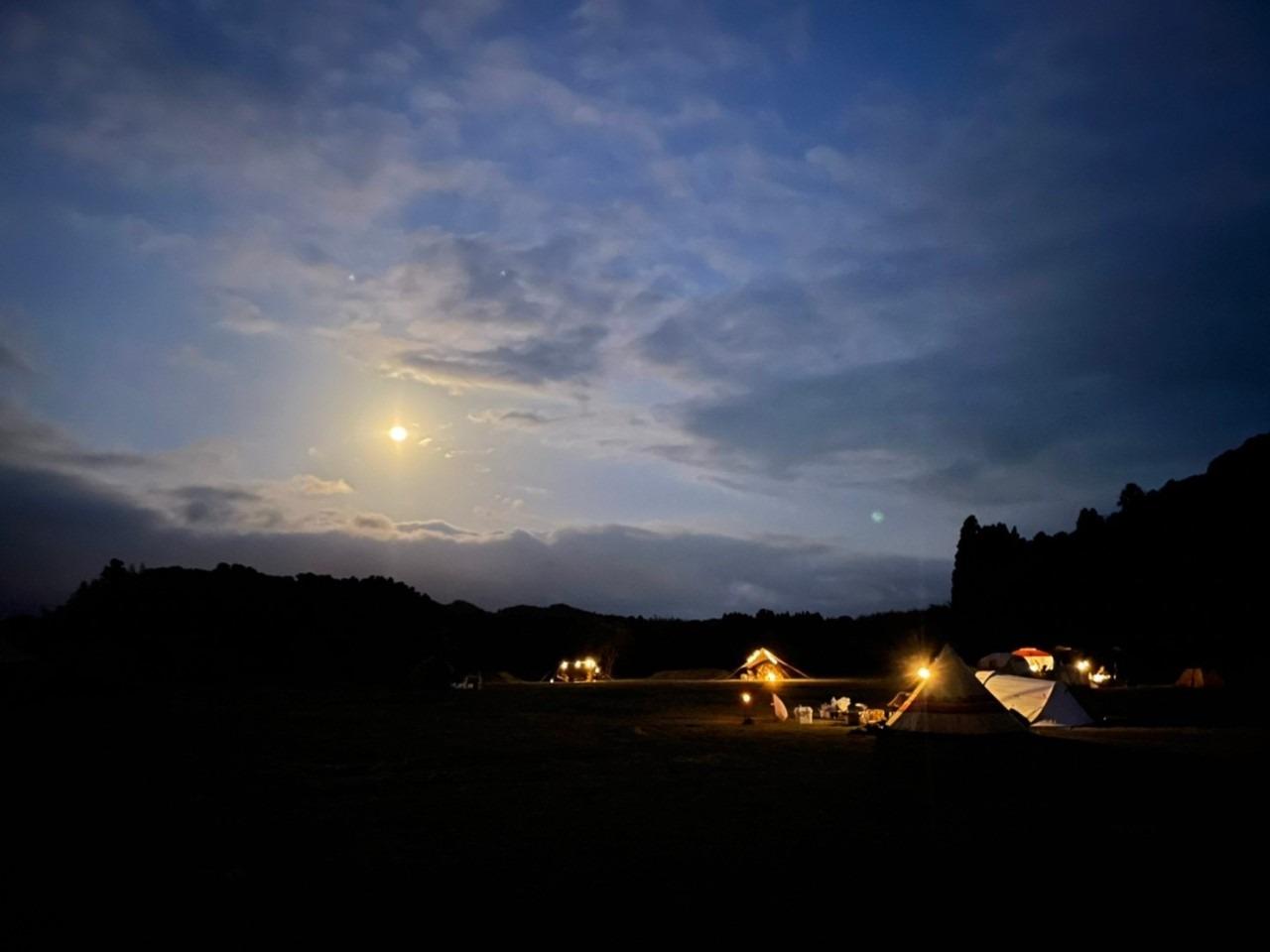 ソロエリア　夜景