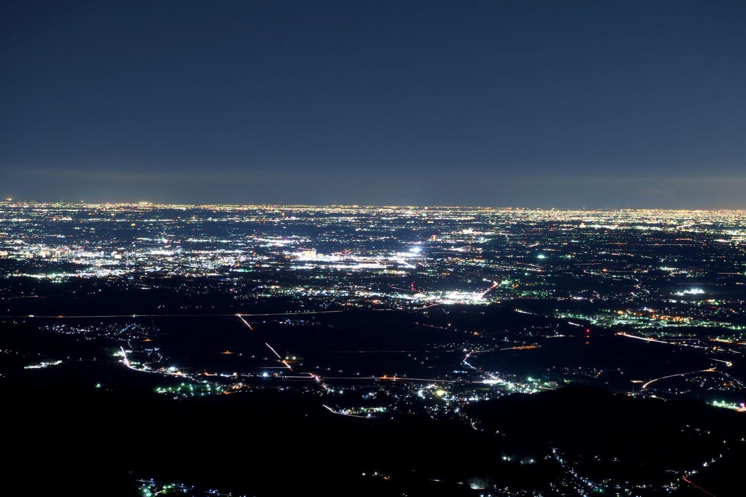 関東平野の美しい夜景をお楽しみいただけます。