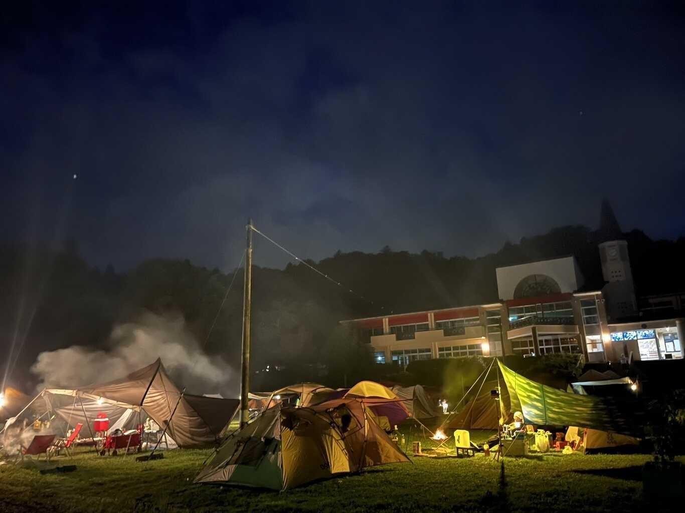夜は静かで最高