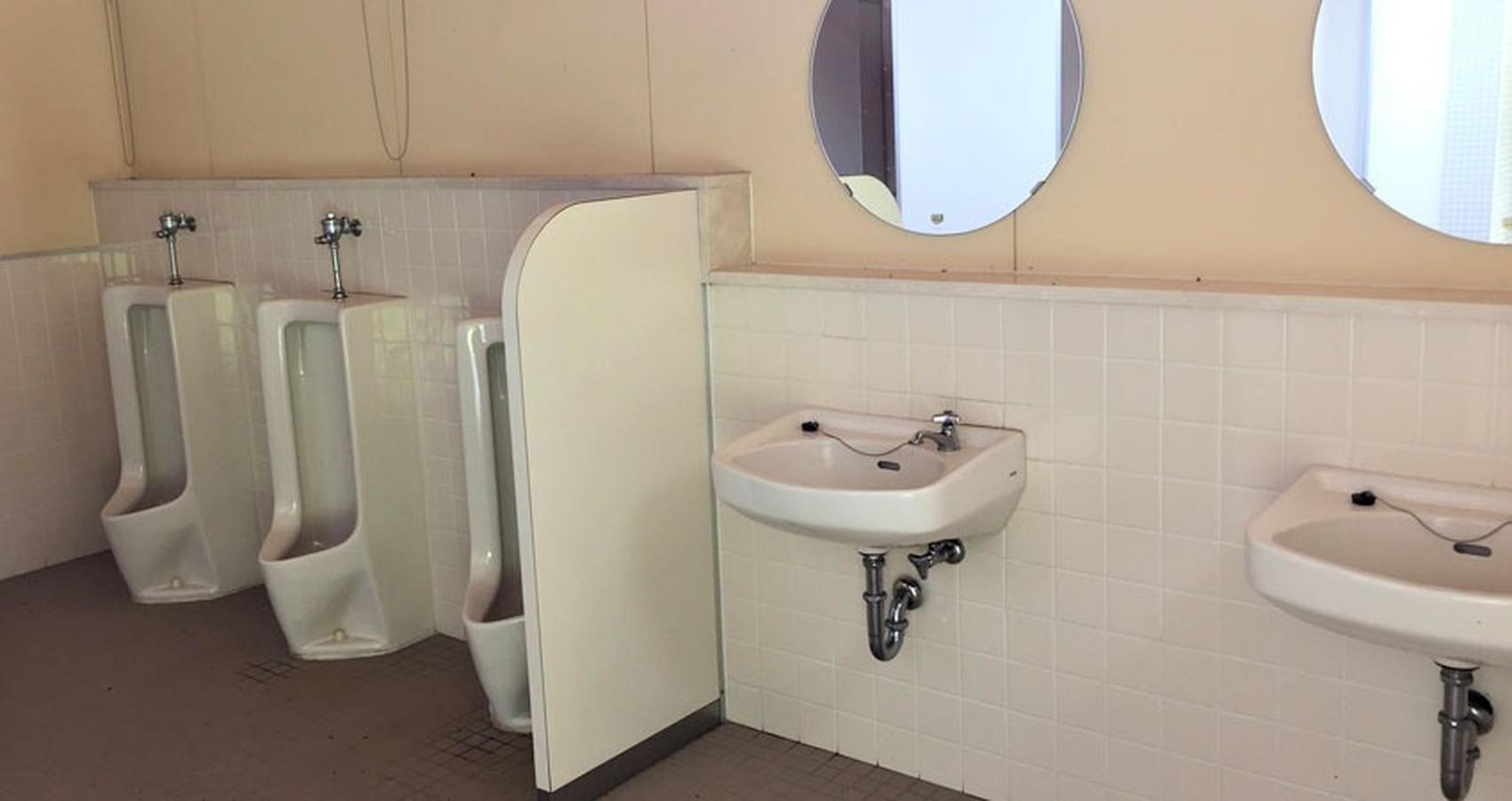 キャンプ場で気がかりなトイレも毎朝心を込めて清掃していますので綺麗で気持ちよくご利用いただけます！