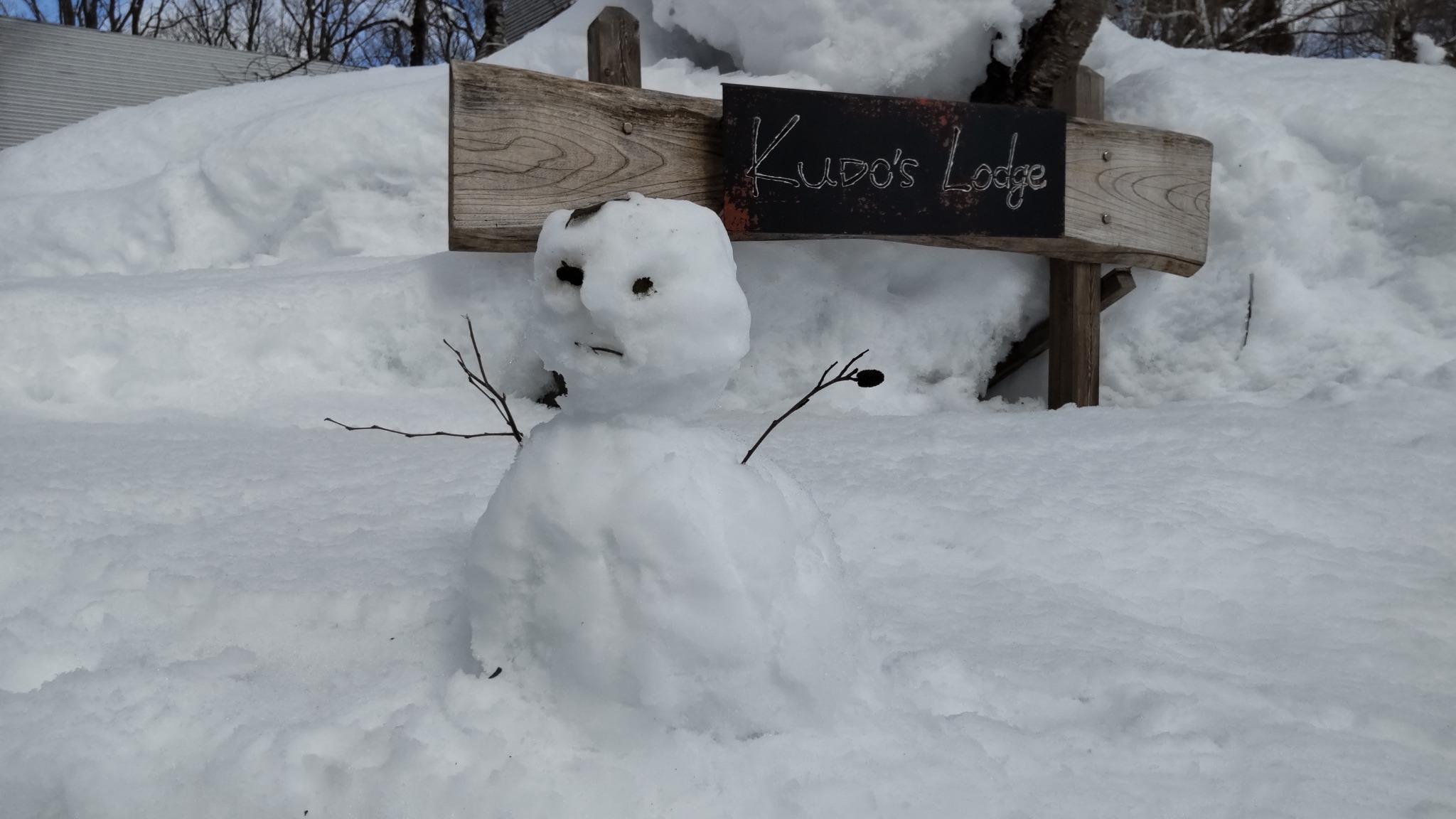 かわいい雪だるま！誰が作ったの？