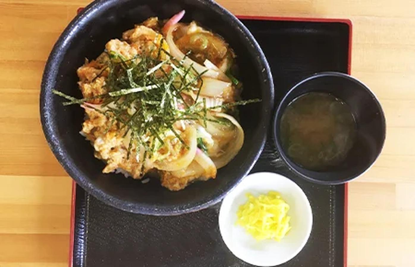 ※セルフサービスのご協力をよろしくお願いいたします。 ※メニューの内容・料金は変更になる場合がございます。 ※店内への飲食のお持ち込みはご遠慮ください（ただし、お子様の離乳食はのぞきます） ※当店では衛生上の理由により食品のお持ち帰りは一切おことわりさせていただきます。（但し、テイクアウト商品は除く）