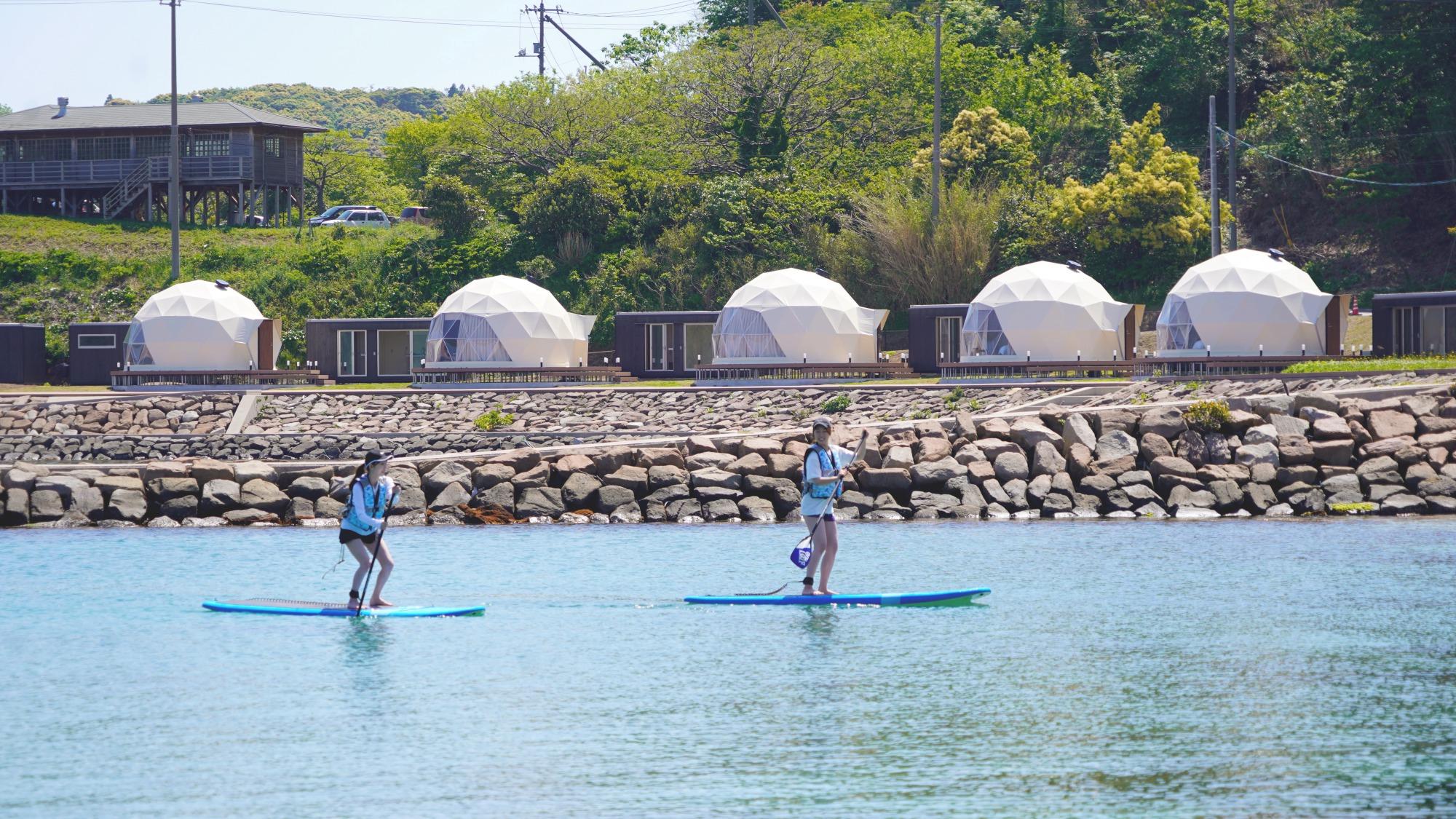 穏やかな海を散歩する、SUP体験。