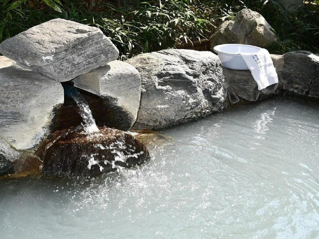 県内有数の㏗10.3の美白の湯　お肌がつるつる、すべすべに♪