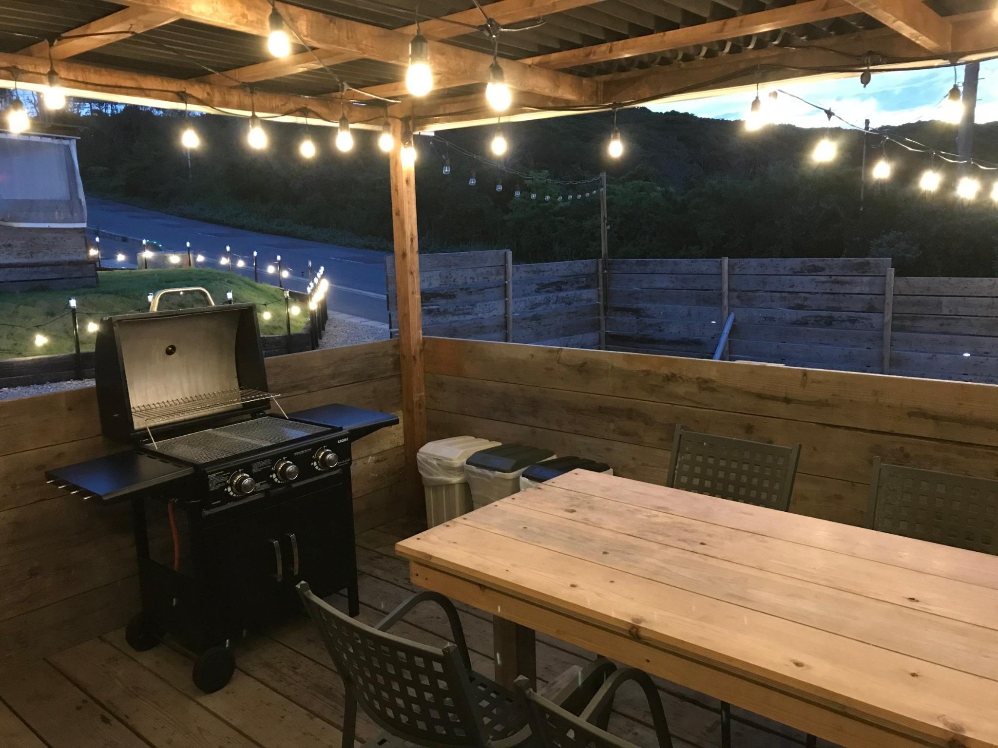屋根付テラスでＢＢＱが楽しめる！