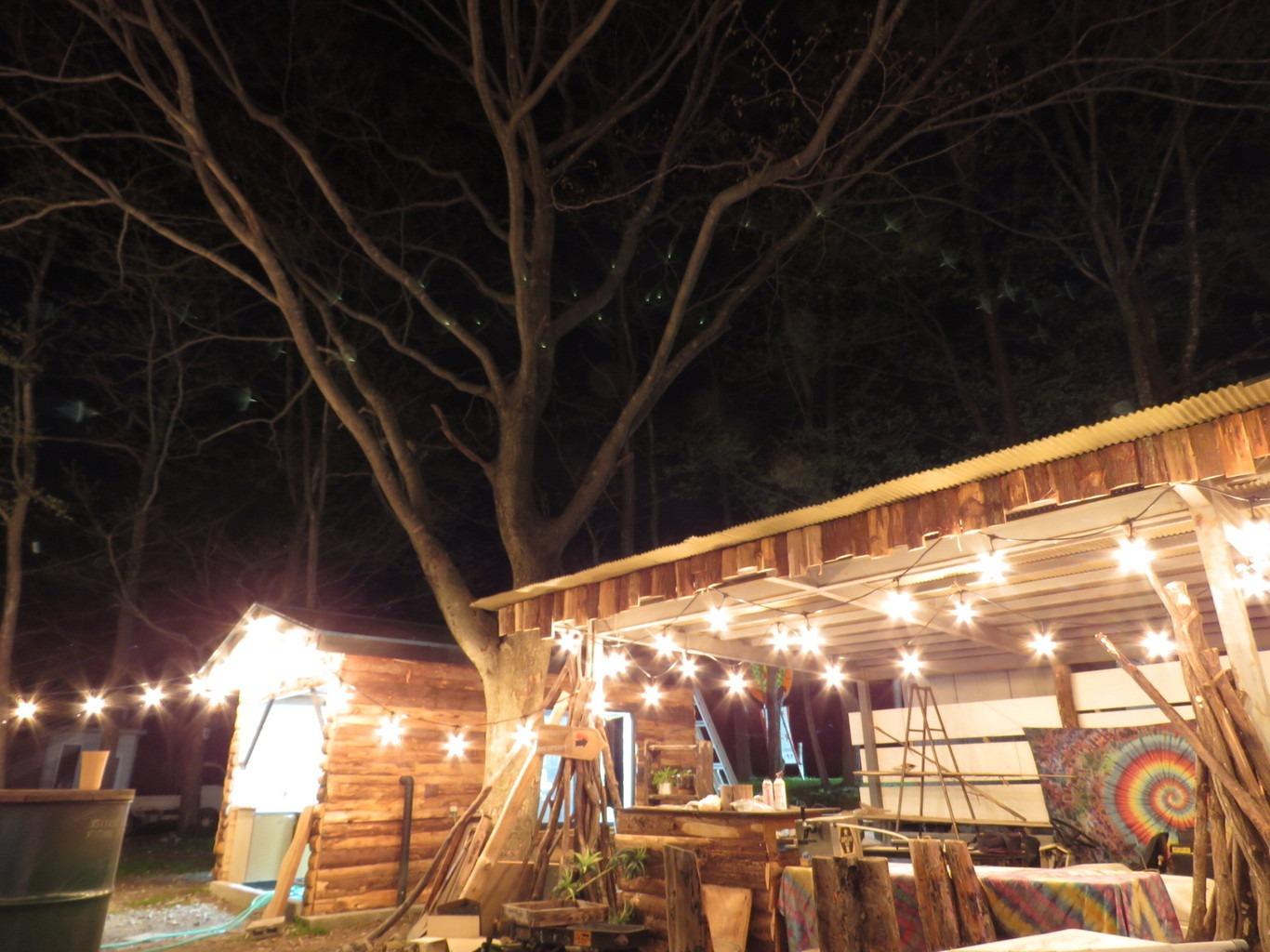 管理棟、炊事棟の様子