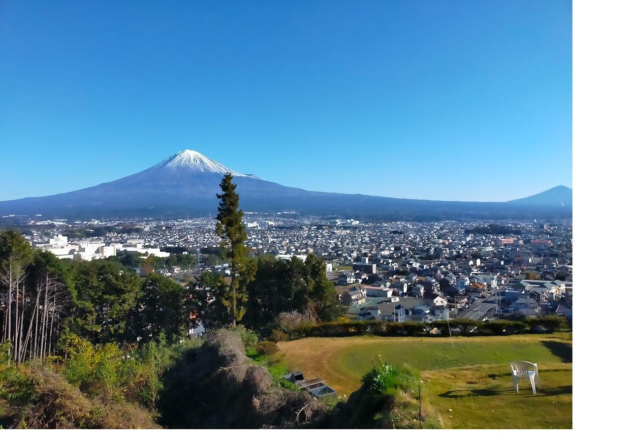 富士山と夜景のキャンプ場 桂の森 CAMPERSFIELD