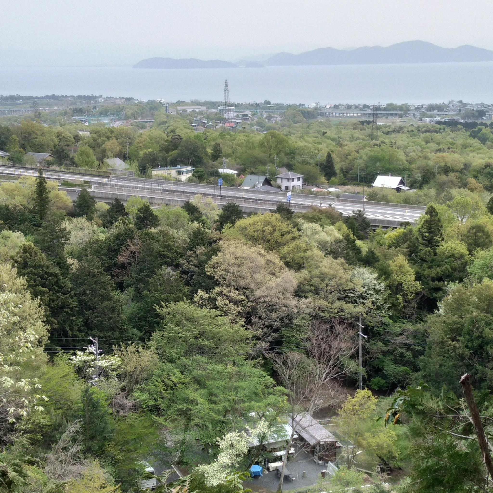 見晴らし台から、琵琶湖を望む