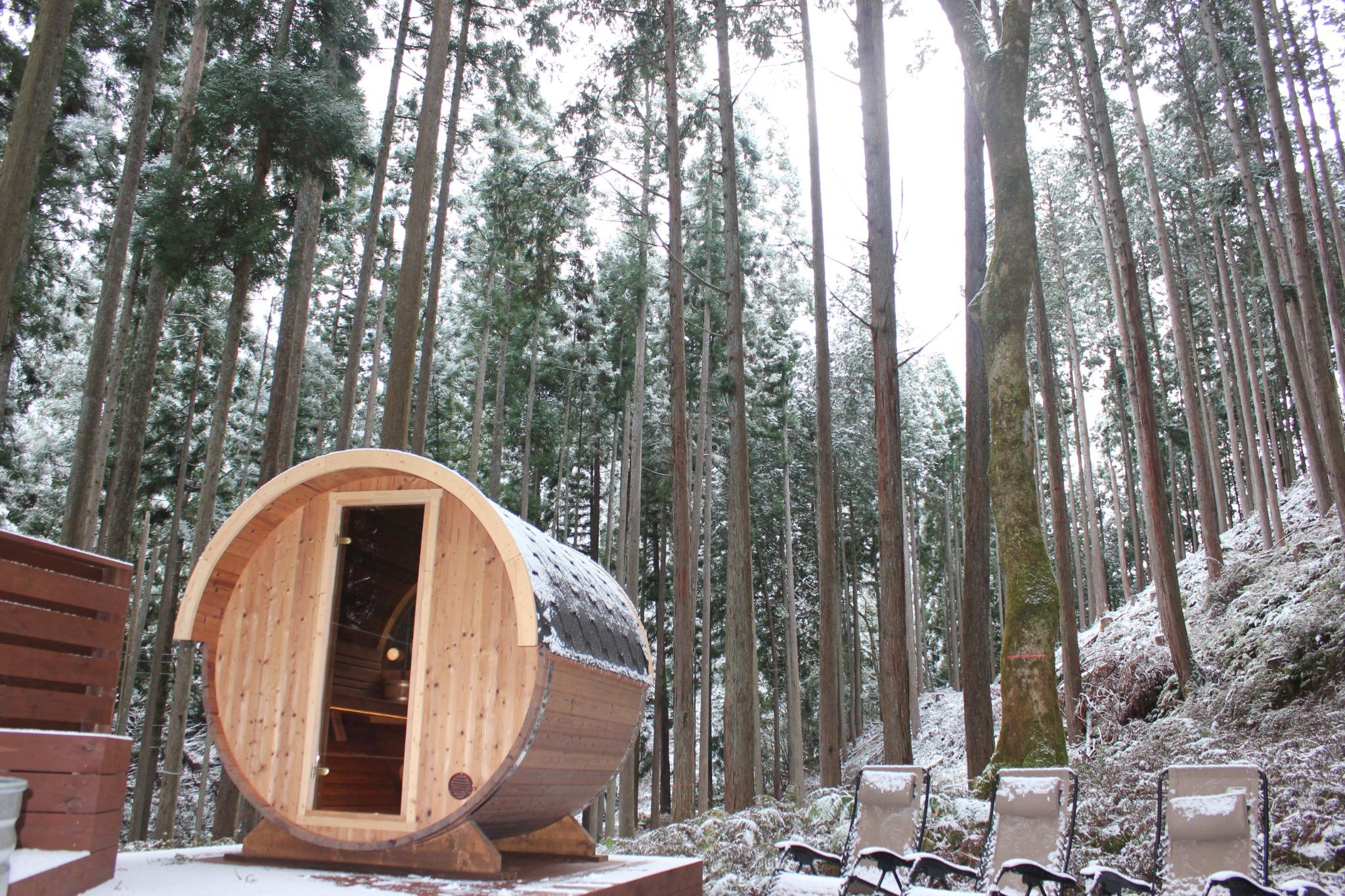 サウナ雪景色