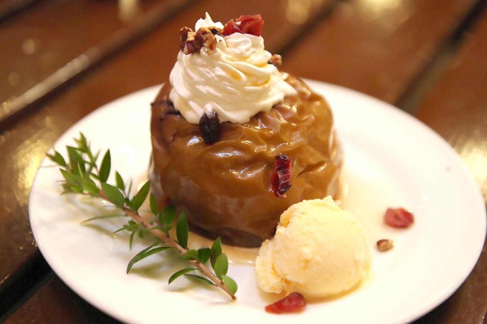 ケーキは全て手作りです