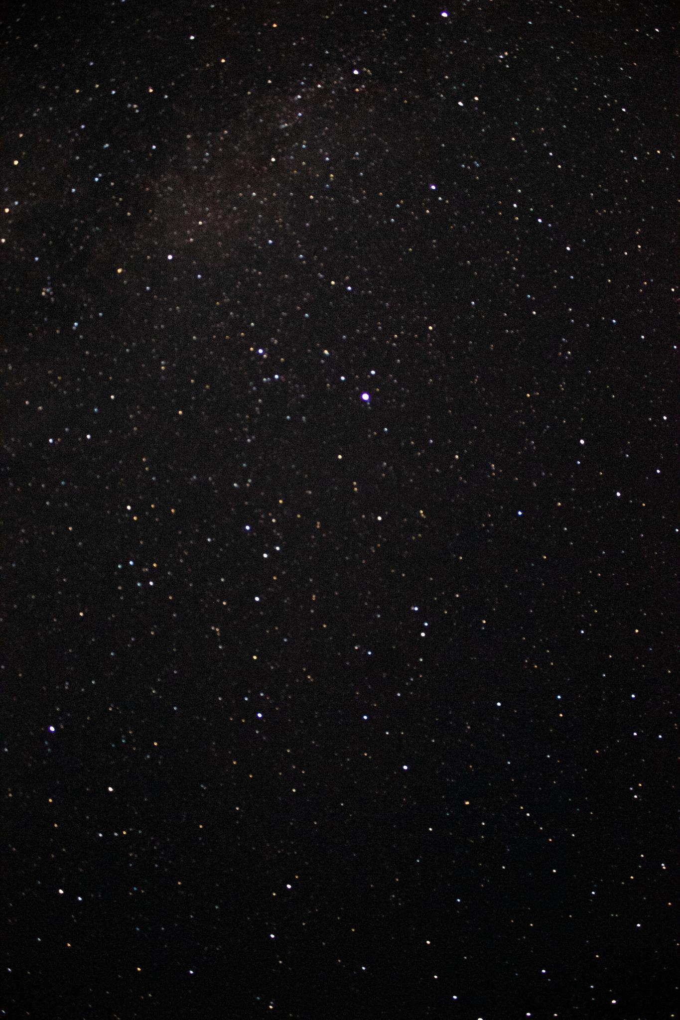 天気のいい日には、夜にはあたりに街灯がないので満天の星空が見えることも…