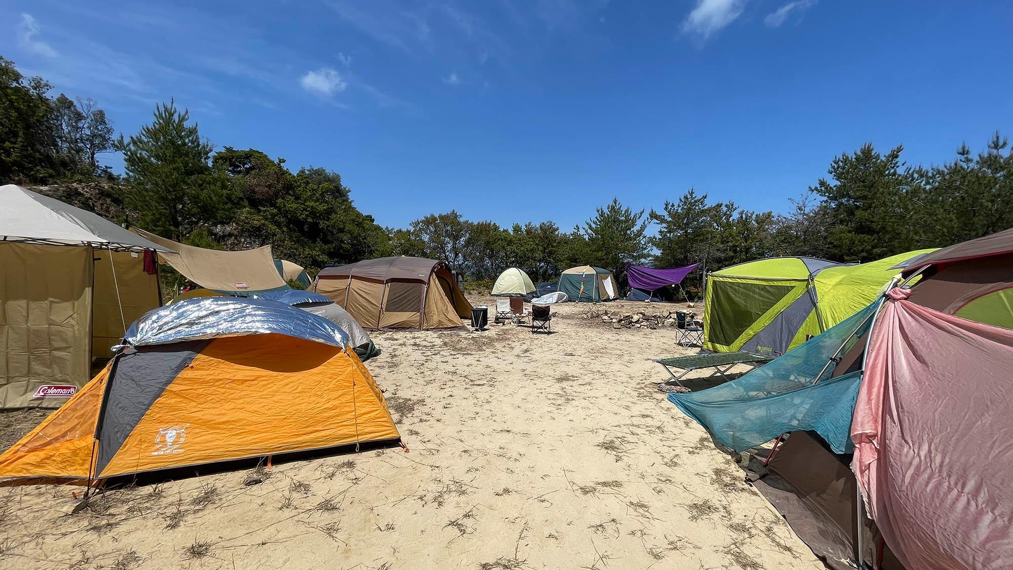 ・【フリーキャンプ】四万十川河口の先端部分位置する山頂キャンプ場です