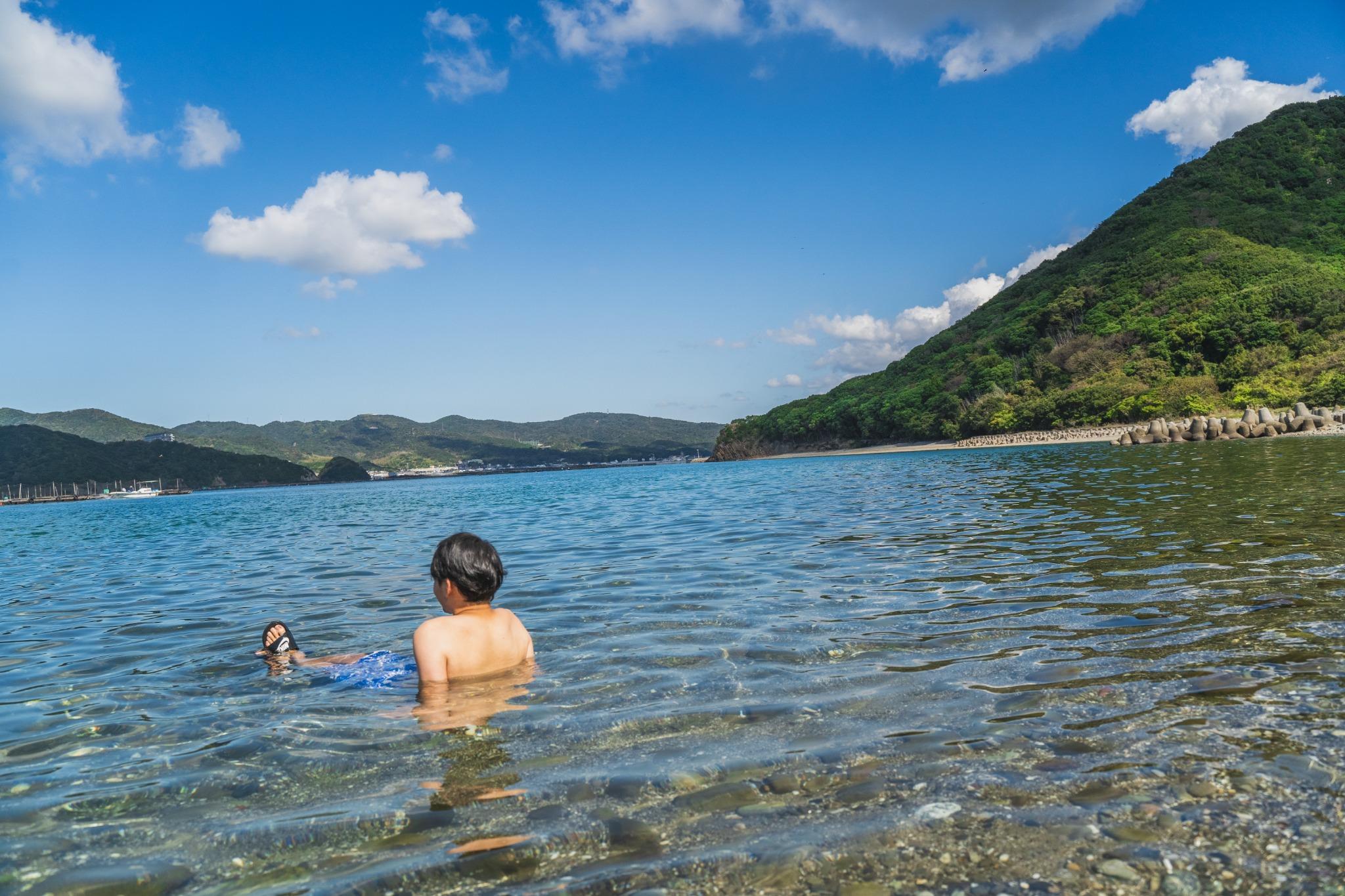 海を水風呂にして非日常体験