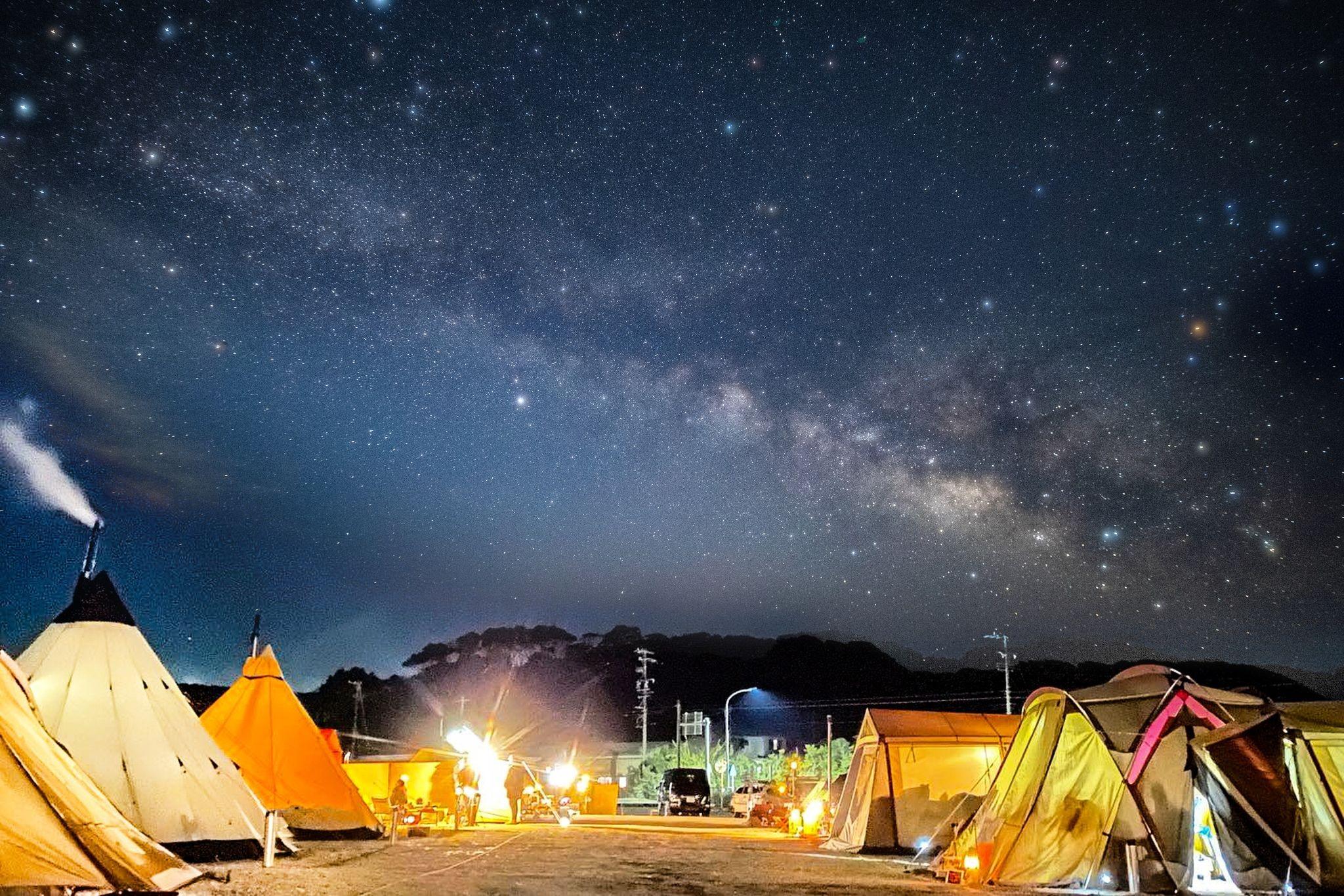 不定期ですが星のソムリエを講師に星空観察会を開催しています。