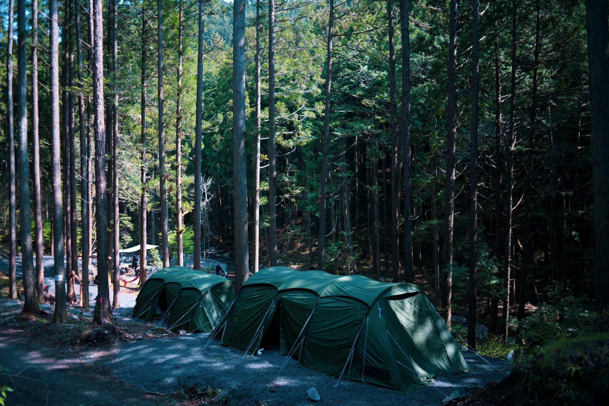 宿泊用テントは最大30名弱宿泊可能🏕持ち込みテントもOKですので、大規模プライベートキャンプが可能です🎉🔥