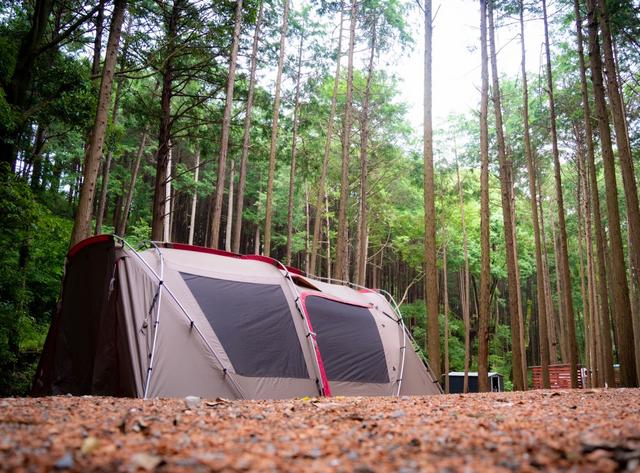 GARAGE Secret Base｜楽天トラベルキャンプ