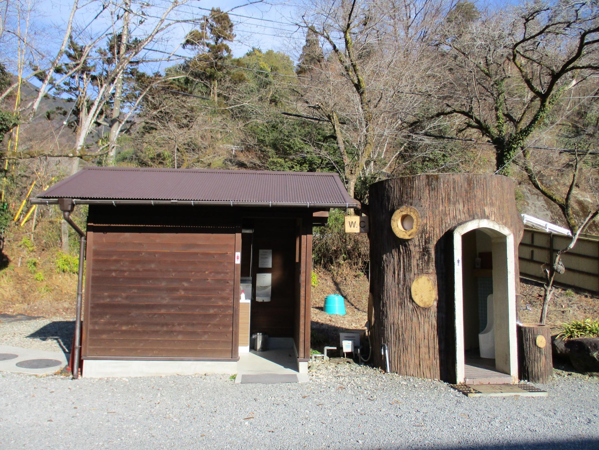 蜂花苑キャンプ場(やどろぎ荘・ミロクキャンプ場) | キャンプ場検索