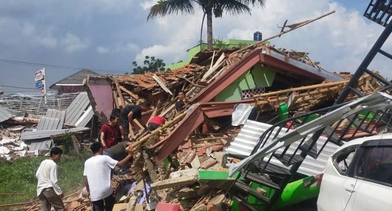 Gempa Bumi Cianjur Telan Harta Benda