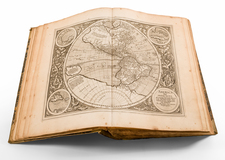 Atlases Map By  Gerard Mercator / Rumold Mercator / Jodocus Hondius / Cornelis Claesz