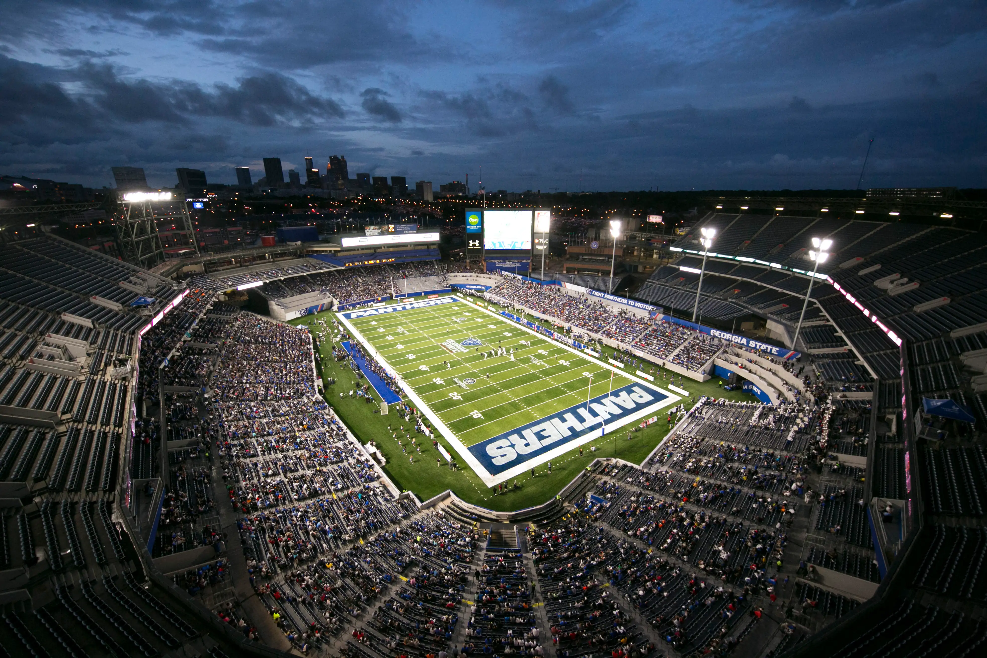 Center Parc Stadium - Image 1