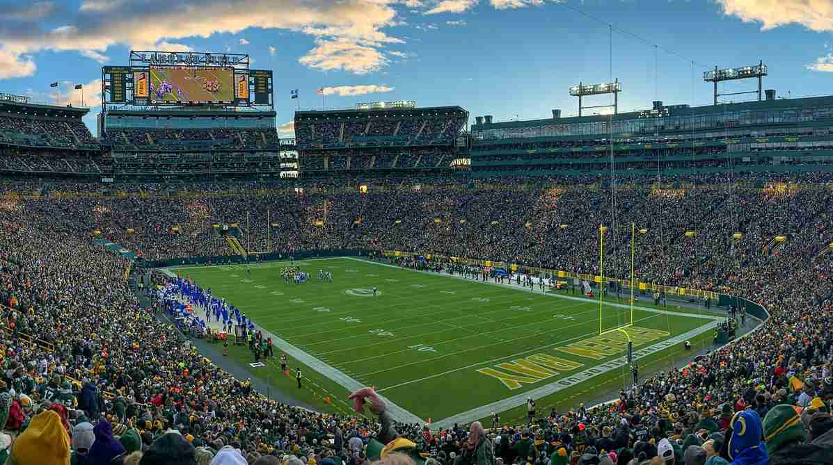 Lambeau Field - Image 1