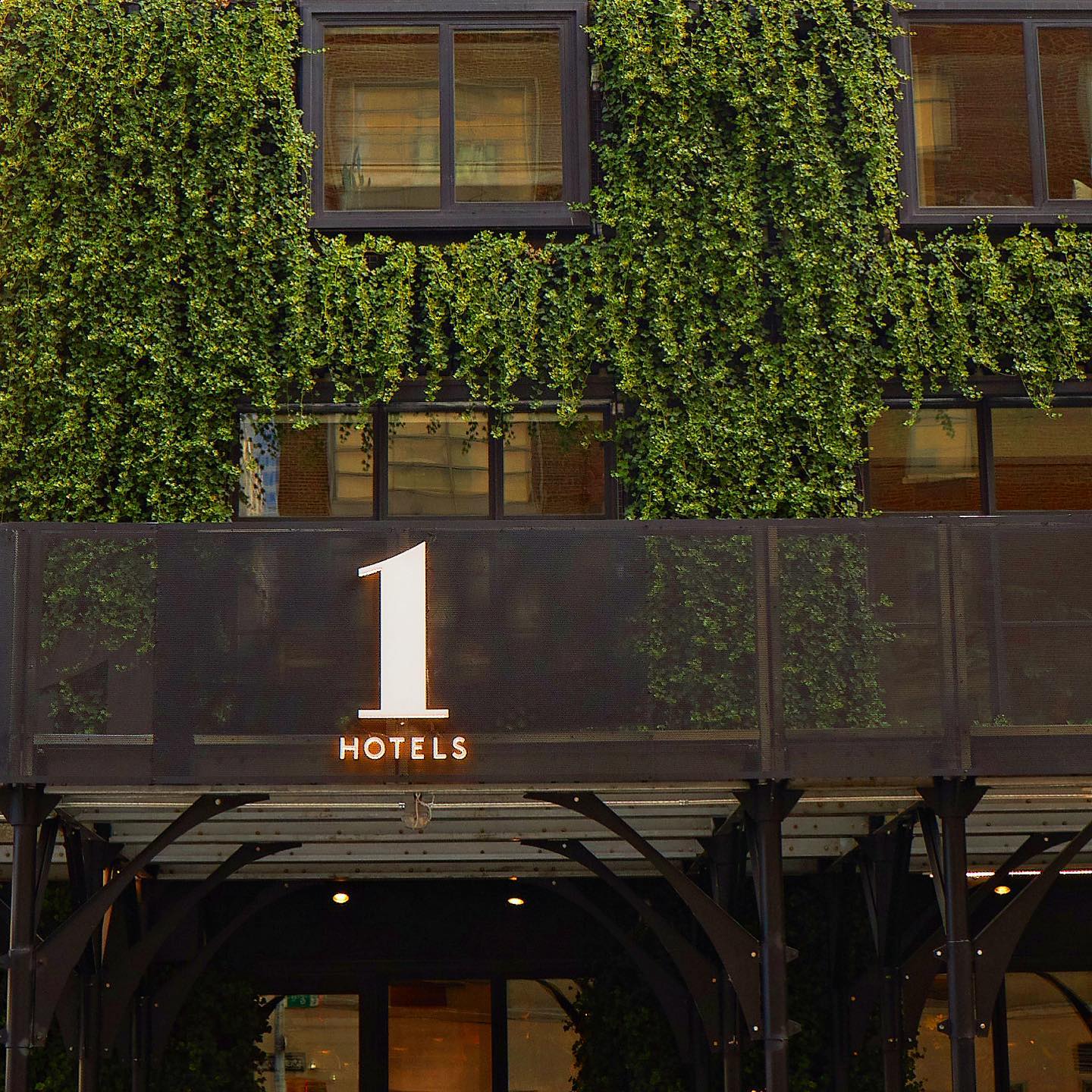 1 hotels brand image