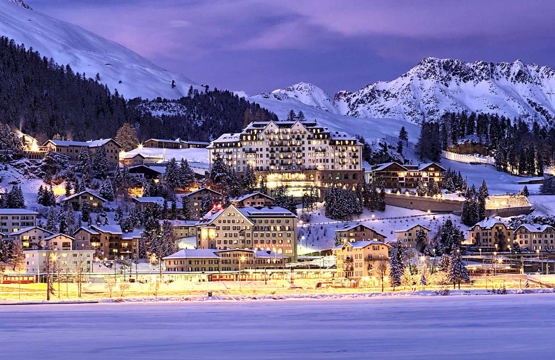 Best Locations for Snowboarding in Switzerland [2023]