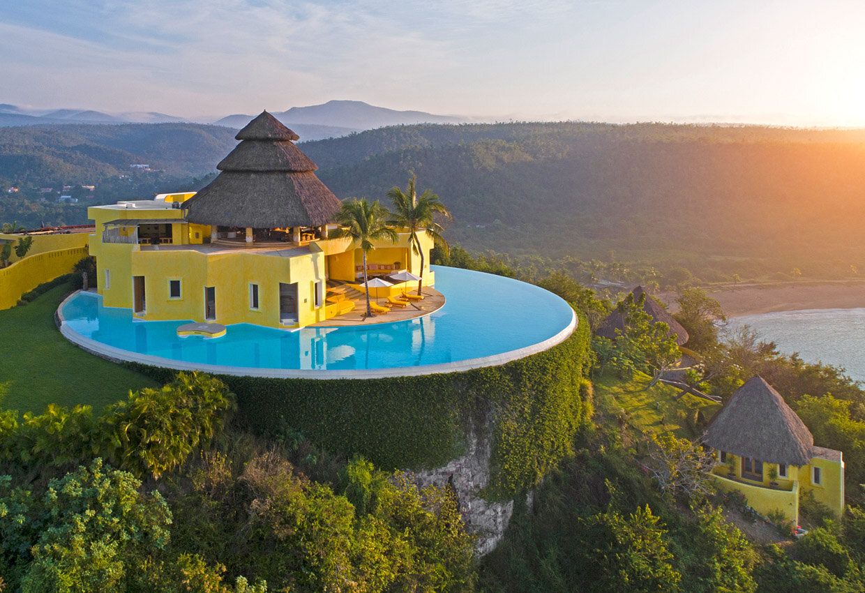 Pool in Ocean Castle Sol De Oriente