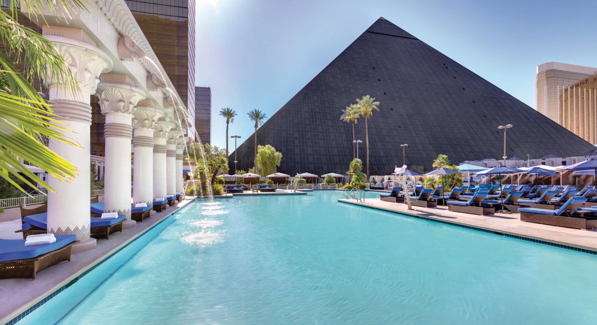 TOP 10 Cool Las Vegas Hotels In A Nutshell [2023]