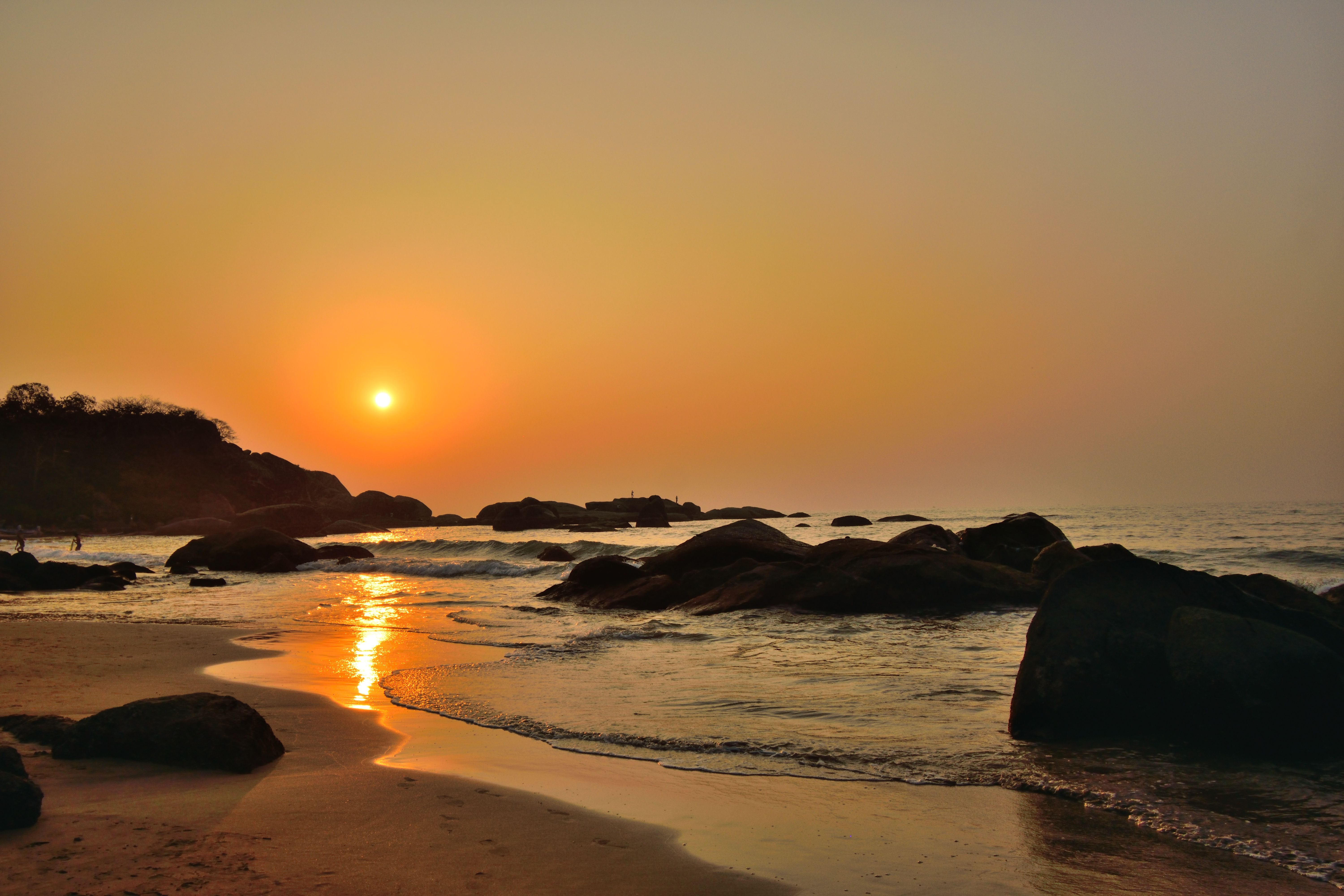 Agonda beach - gao india's coastal paradise - best places to visit 