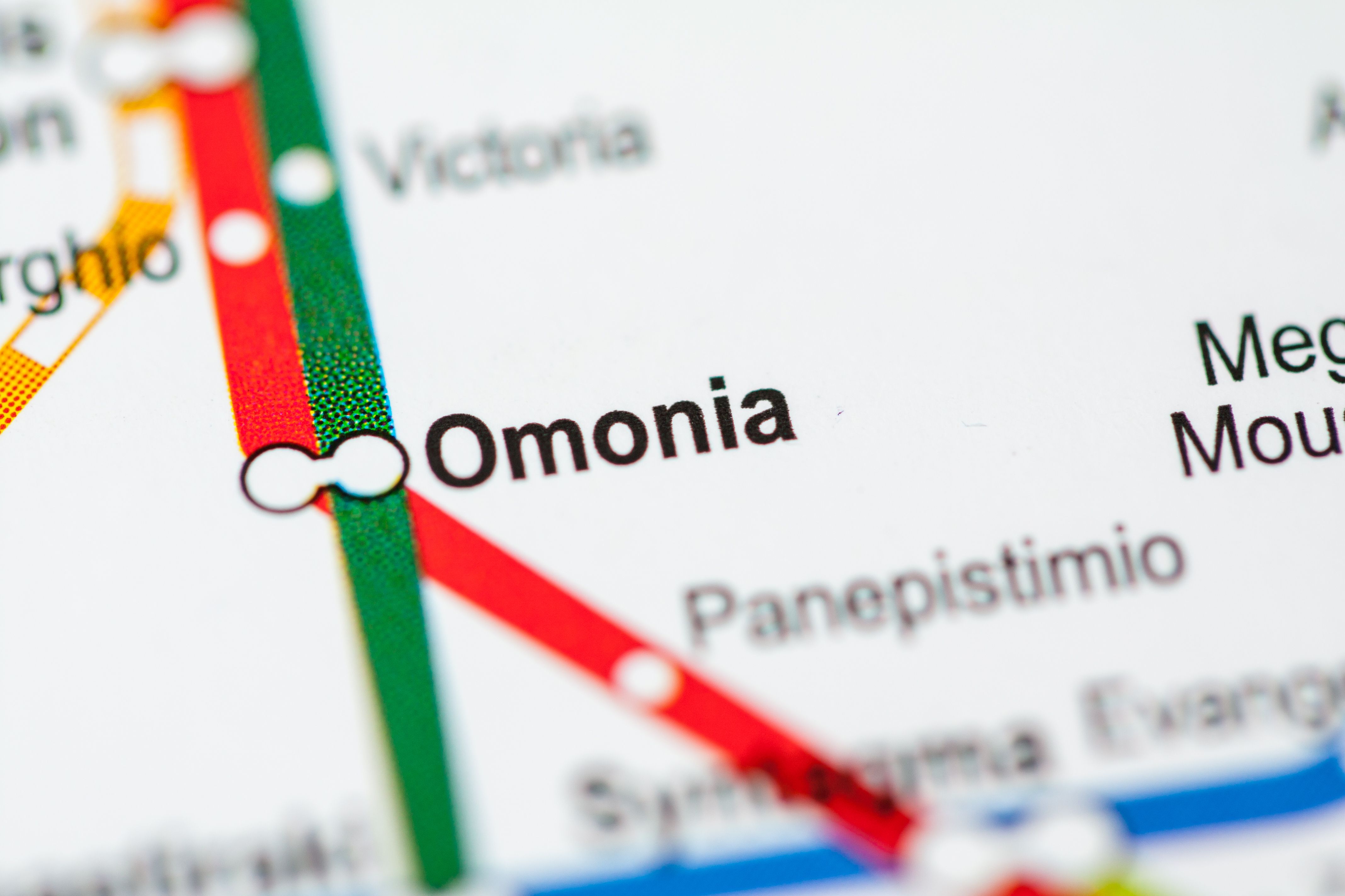 Places to avoid or be alert in Athens -Omonia - recommended by RatePunk