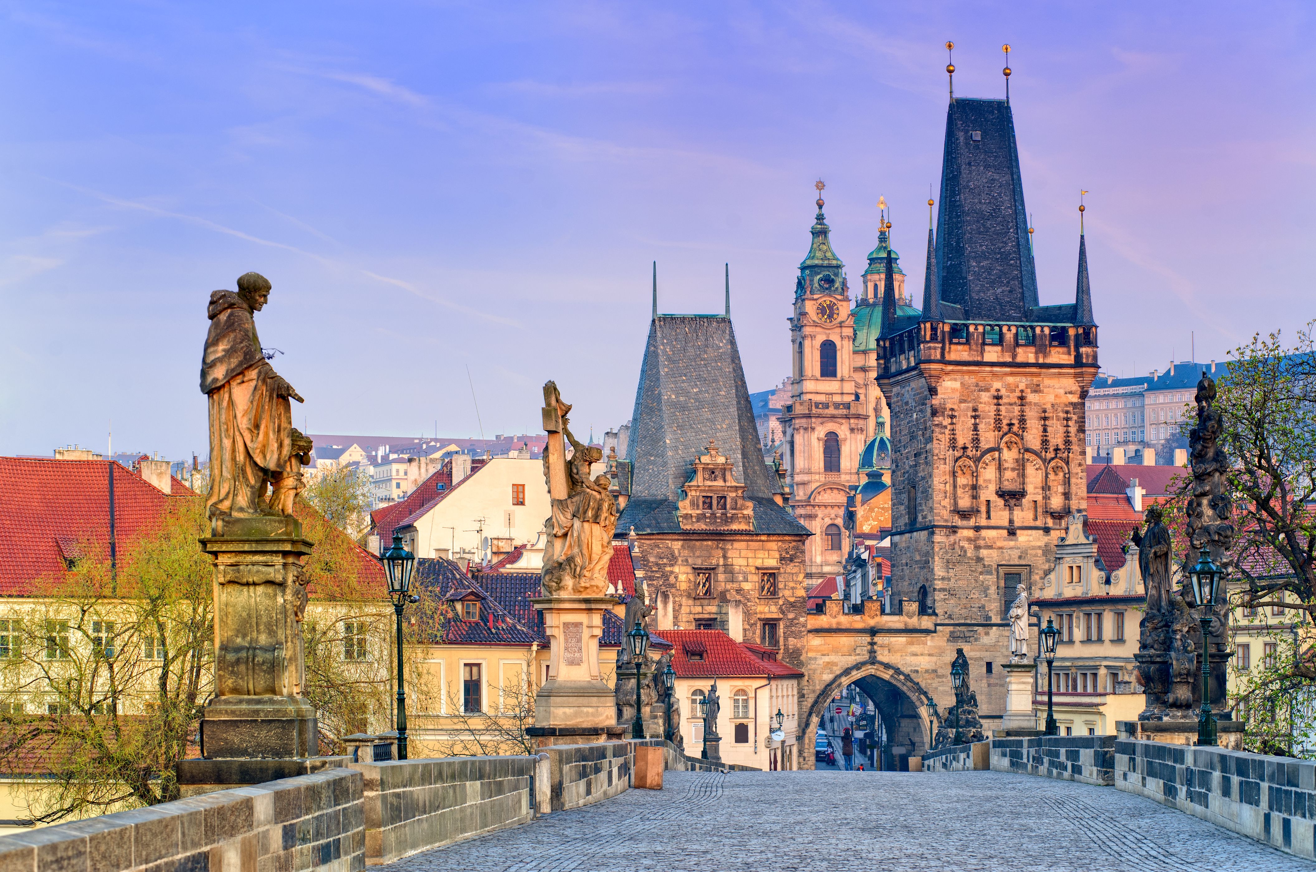 Safest City for Solo Travelers - Prague - why every solo traveler should visit Prague Czeck republik - RatePunk