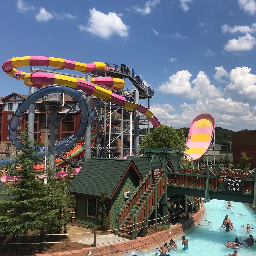 Soaky mountain water park - pigeon Forge - ratepunk