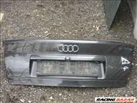 Audi A4-es csomagtér ajtó