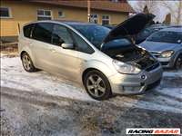 FORD SMAX BONTOTT ALKATRÉSZEK