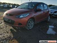 Mazda 2 bontott alkatrészei