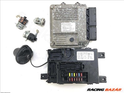 Motorvezérlő készlet FIAT GRANDE PUNTO - Bontott Fiat 51806505KIT