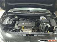Opel Astra J 1.3 CDTI motor alkatrészek 