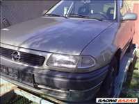 Opel Astra F Sedan bontott alkatrészei