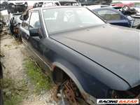 Mercedes-Benz E124 bontott alkatrészei *